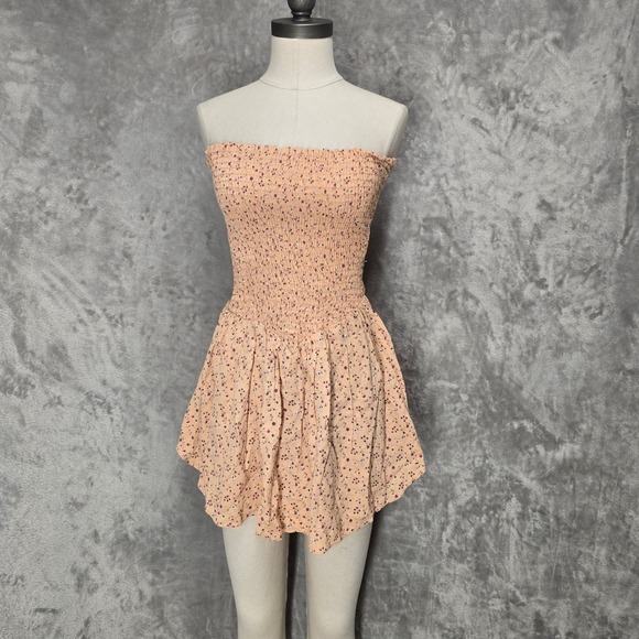 Blue Life Pants - Blue Life Romper Womens S Peach Floral Smocked Strapless Boho Cottage Dainty